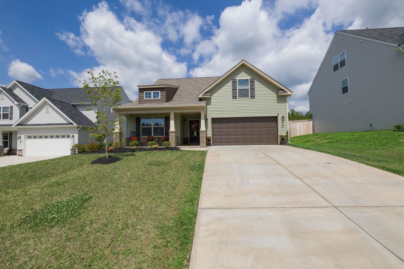 Homes in Keller, TX served by a local fire damage restoration crew